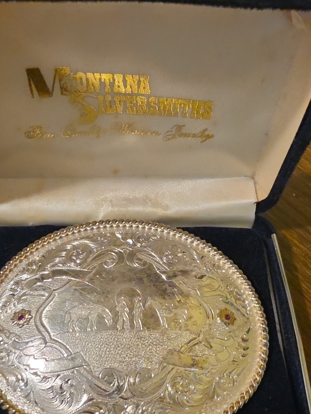 Montana Silversmiths Silver Western Embossed Compact with Rope Edge